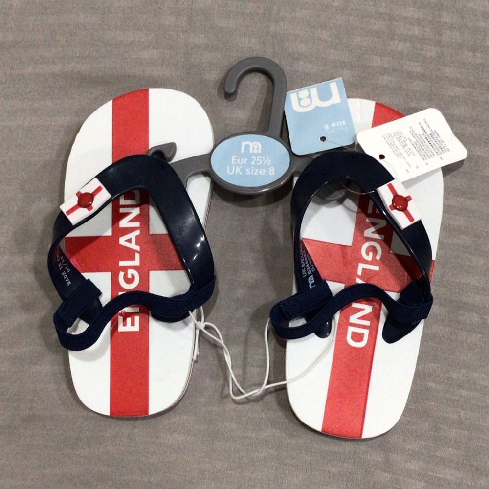 Mothercare Kids England Flag Flip Flops, US 9/UK 8/Eur 25.5